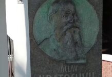 ROUDNICKÉ PAMÁTKY: Kratochvílova rozhledna