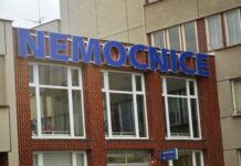 Zdravotníky shání i roudnická nemocnice