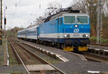 Některé vlaky na trase Praha – Děčín až do 12. prosince vůbec nepojedou. Kvůli koronaviru