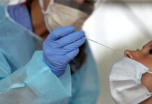 Litoměřická nemocnice na koronavirus opět testuje i samoplátce
