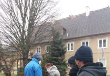 V Lovosicích na koronavirus testovali bezdomovce