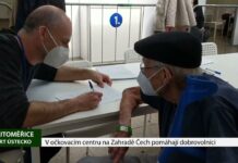 LITOMĚŘICE: V očkovacím centru na Zahradě Čech pomáhají dobrovolníci