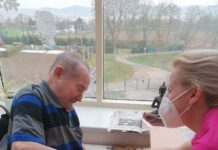 TEREZÍN: Vůně bábovek a levandulí v SeniorCentru