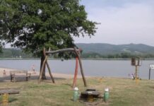 VOLNÁ MÍSTA: Plavčík a pokladní na Chmelaři v Úštěku