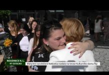 ROUDNICE N. L.: Maturitní vysvědčení Neklanka rozdala na terase Kulturního domu Říp
