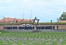 FOTOREPORTÁŽ: Hasiči v Terezíně složili slib věrnosti