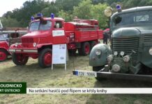 ROUDNICKO: Na setkání hasičů pod Řípem se křtily knihy