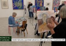 ROUDNICE N. L.: Ateliér Výtvarka uspořádal výtvarnou dílnu pro seniory v roudnické GMU
