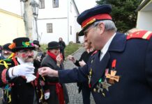 FOTOREPORTÁŽ – Úštěcký masopust láká i v přes svá omezení