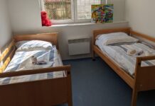 FOTOGALERIE: Bývalá ubytovna v Želeticích bude sloužit uprchlíkům