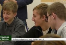 LITOMĚŘICE: Školy dostaly darem sady Bádání o vodě