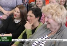 ÚŠTĚK: Viktor Preiss jako výtvarník bavil s manželkou zaplněnou galerii