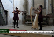 ZAHOŘANY: Pro kostel Nejsvětější Trojice zahrály české housle a bretaňská harfa