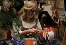 Adventní jarmark na Hradě slibuje vánoční atmosféru a bohatý sortiment