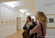 Přijďte na poslední komentovanou prohlídku výstavy Miroslava Kovala!