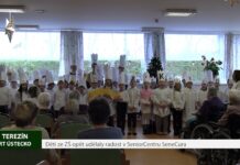 TEREZÍN: Děti ze ZŠ opět udělaly radost v SeniorCentru SeneCura