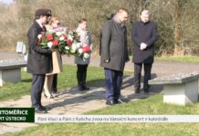 TEREZÍN: Ministr kultury Martin Baxa v Památníku Terezín uctil památku zavražděných vězňů