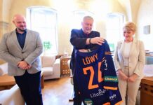 Vedení města poděkovalo hokejovým Kališníkům za úspěšnou sezónu