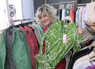 LITOMĚŘICE: Co na sebe na jaře? Zuzana Bubílková jako modelka v butiku OLALA (reklama)