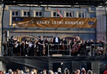 Filharmonici si přibrali Nestel Postel. A znělo jim to skvěle!