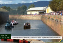 TEREZÍN: V pevnostním příkopu se plavila ponorka, piráty vystřídali námořníci