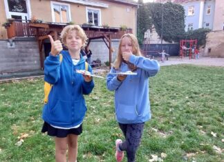 ZŠ a MŠ Lingua Universal vyrazila Pěšky do školy