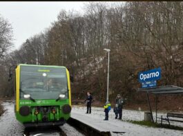 Sváteční jízdy Oparenského expresu začaly!