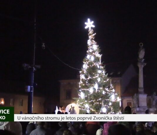 LIBOCHOVICE: U vánočního stromu je letos poprvé Zvonička štěstí