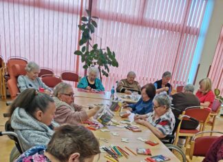 Klienti Domova na Dómském pahorku už přivolávali jaro výzdobou