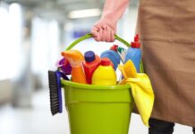 VOLNÁ MÍSTA: Uklízečka v ZŠ Antonína Baráka v Lovosicích