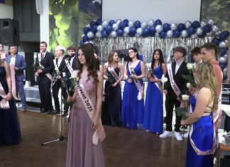 LITOMĚŘICE: ZŠ Lingua Universal uspořádala tradiční ples deváťáků