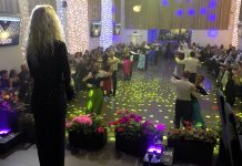 ROUDNICE N. L.: 8. Roudnický ples byl opět oslavou tance